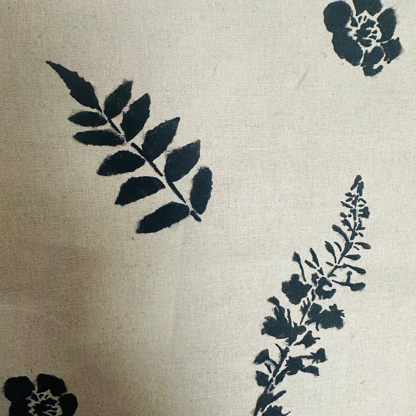 Upholstered Vintage 1920s Dining Chair Set of 4 in hand-illustrated Linen print