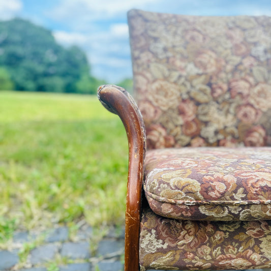 Vintage Parker Knoll 749 Froxfield Armchair in Tapestry fabric