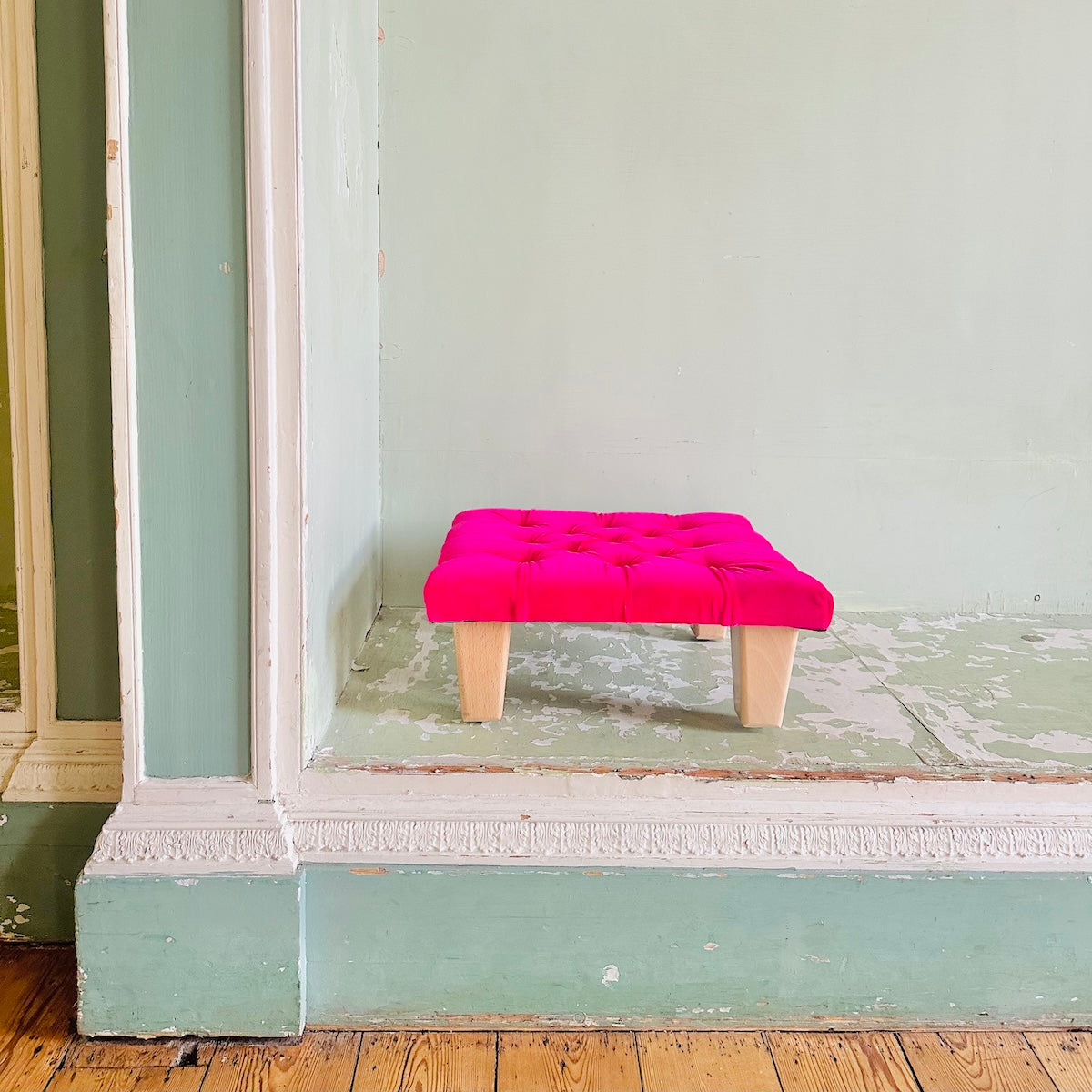 Workshop: Make your Own Sustainable Footstool using Repurposed Fabric 09.11.25